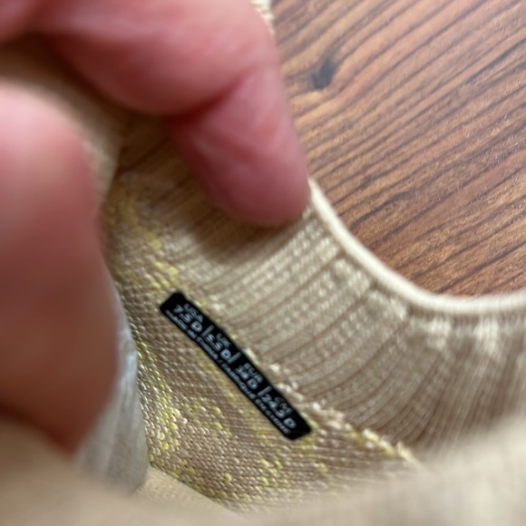 Waco Shoe Co. Yellow & Beige Floral Karma Stretch Pull On Sneaker NWT Sz 7.5 D - Picture 3 of 11